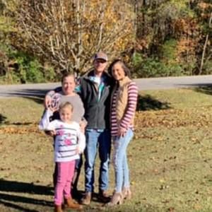 Meet your Posher, Angie